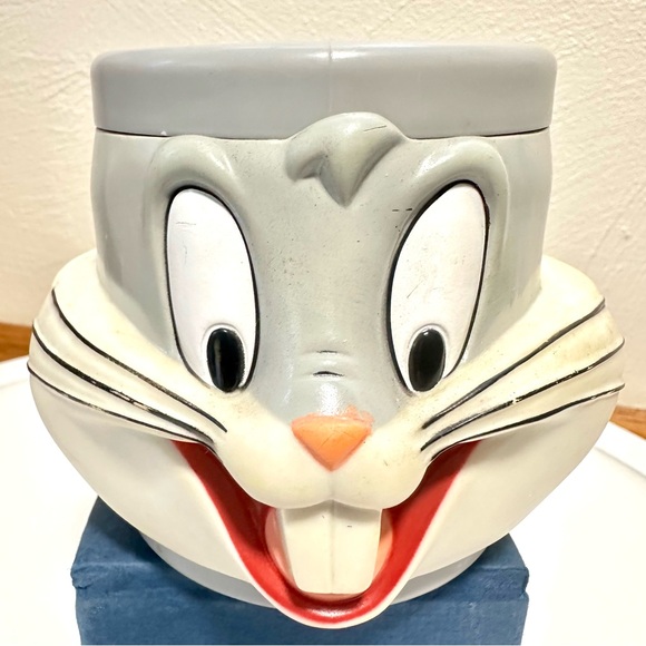Vintage KFC Looney Tunes Mugs - Bugs Bunny, Wyle E. Coyote, and Tasmanian Devil - Picture 2 of 9